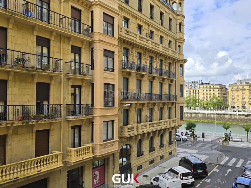 Foto f635a98f-b375-4dd8-aec7-7b4f4f323994. Piso vistas laterales al urumea en Gros Donostia - San Sebastián