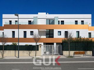 Piso  Gaztainzulo kalea. Piso de reciente construccion con 3 habitaciones