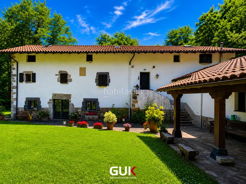 Foto 2fb713ea-6f81-4fdb-9935-f1a217262314. Chalet en Azken Portu - Behobia Irun