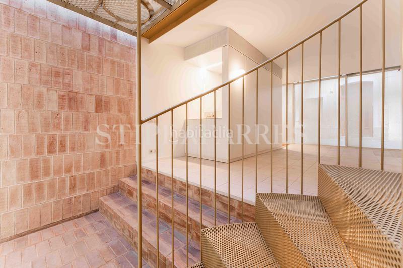 Foto 86e5dbc6-432b-434d-b2c4-5e77bd5c49b7. Casa in Centre - Estació Sant Cugat del Vallès