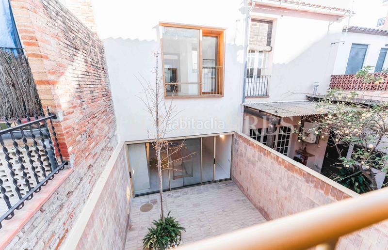 Foto 8d29b73a-54bd-4f93-a406-b4653cb4557a. Casa in Centre - Estació Sant Cugat del Vallès