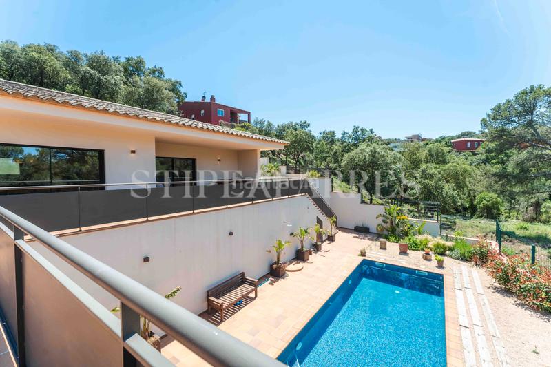 Foto 093a74cf-6e75-4052-b456-788e604f0947. Xalet amb aparcament piscina a Fornells-Aiguablava Begur