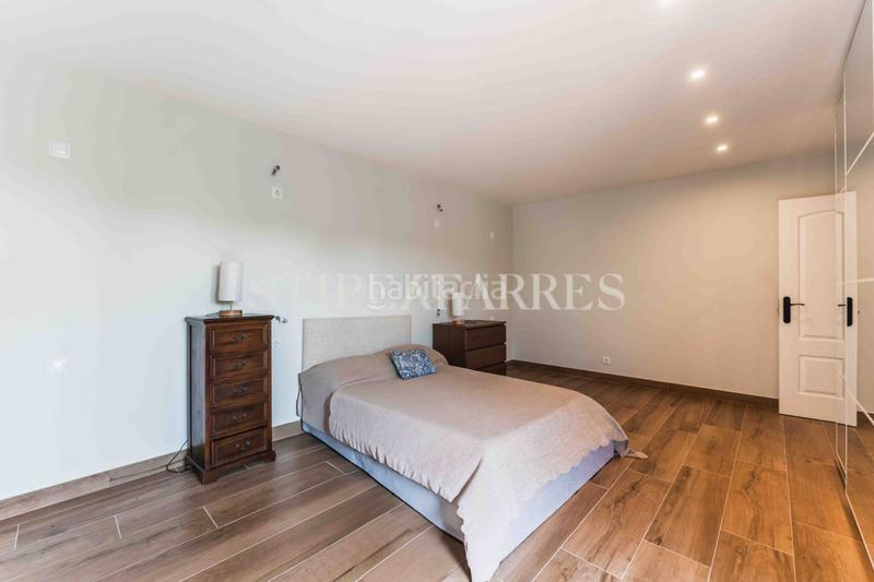Foto b432840c-6a45-43ca-a269-62b092f30a52. Chalet con camino riscaldamento parcheggio piscina in Salou