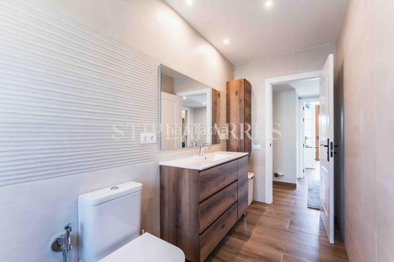 Foto c3a8d333-8012-4d03-87bf-617e785c09a9. Chalet con camino riscaldamento parcheggio piscina in Salou