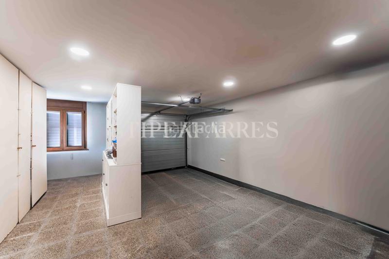 Foto d4cbbc17-6c1e-4549-b970-70a8cf8b9a5d. Chalet con camino riscaldamento parcheggio piscina in Salou