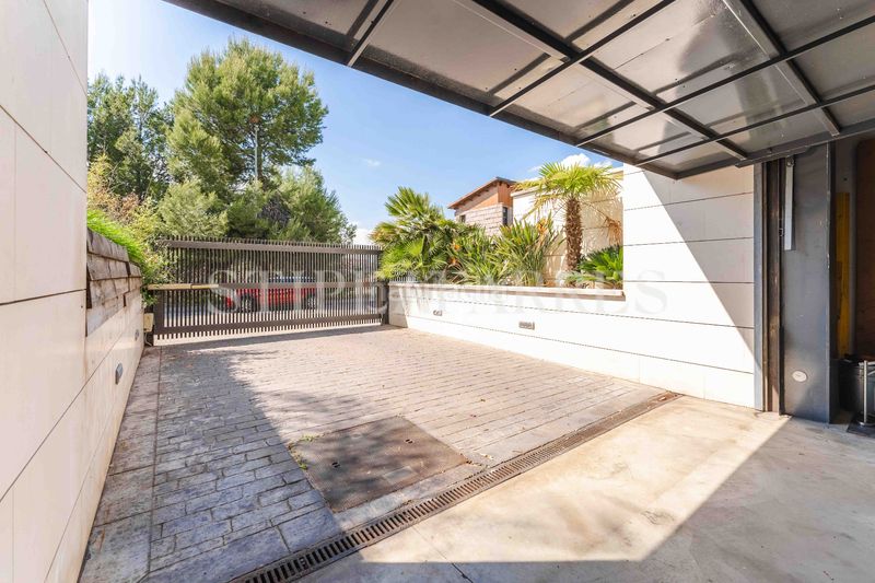 Foto 1cbdc123-6085-4401-9a6a-654ccadfaf5d. Affitto casa con riscaldamento parcheggio piscina in Papiol (El)