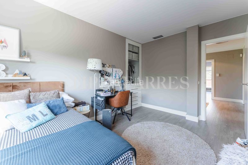 Foto 5bd2f1d6-53df-45a6-a45b-1b7a1d5eeb7e. Location maison avec chauffage parking piscine dans Papiol (El)