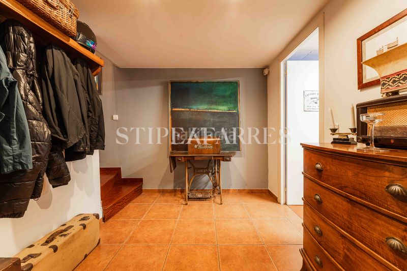 Foto 48283fe5-cf2d-4bcd-a19e-1775132df9b7. Casa amb calefacció aparcament piscina a La Salut Barcelona