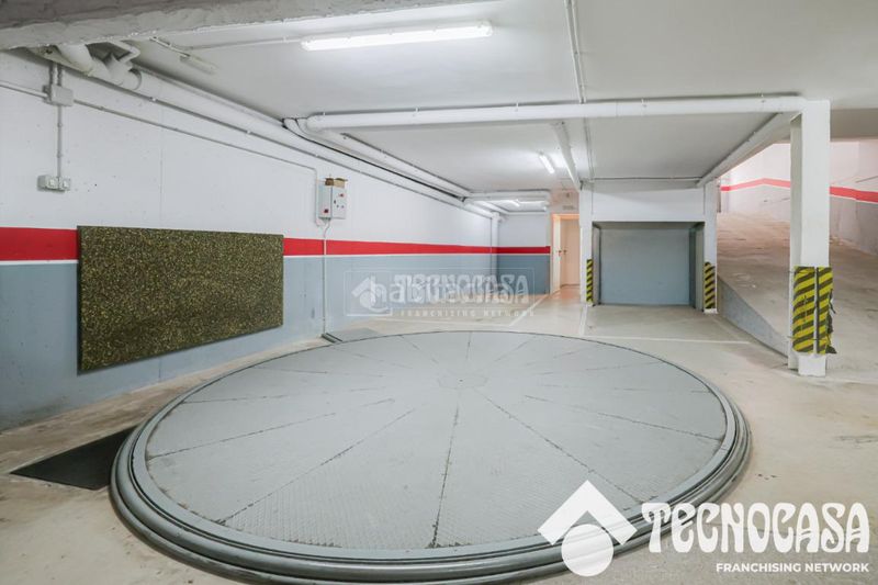 Foto 576eabd6-c609-47e4-b27d-e5c50da50519. Pis amb calefacció aparcament a Baix Guinardó Barcelona