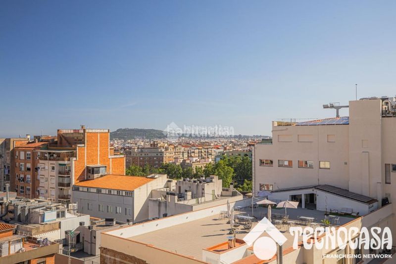 Foto c68a26b6-329c-4a68-9ec0-605a596b0aa4. Àtic a Baix Guinardó Barcelona