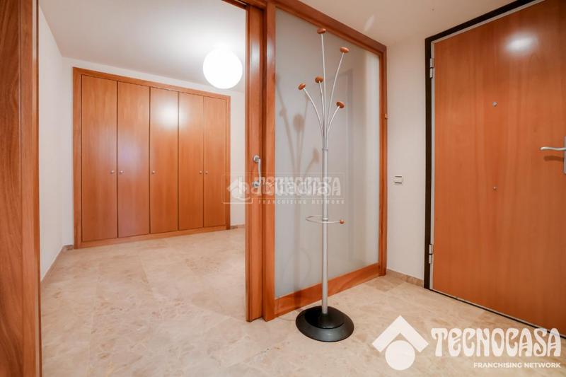 Foto 3be29991-69e9-429b-abff-f43e382a0446. Dúplex piso en venta en Baix Guinardó Barcelona