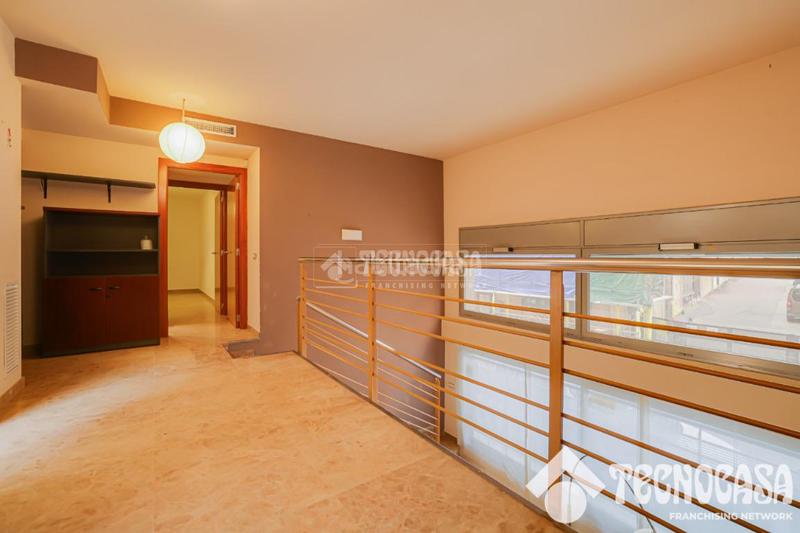 Foto b81150fb-1962-469d-8dac-583b79308cf3. Dúplex piso en venta en Baix Guinardó Barcelona