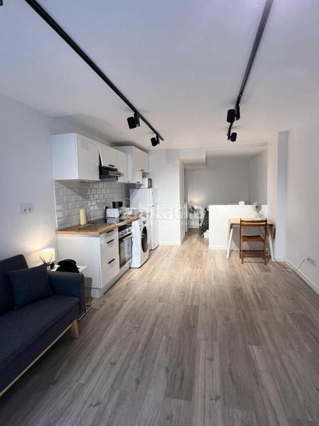 Foto 12f99e8b-3ad3-49ef-b245-303862cb3b78. Local comercial a Baix Guinardó Barcelona