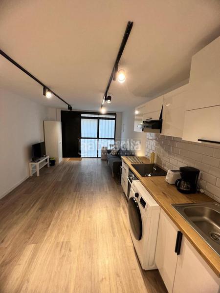 Foto 871d0fc8-f204-4c56-aad2-d82bf417c9b8. Local comercial a Baix Guinardó Barcelona