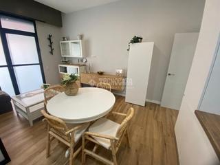 Studiowohnung  N/a. Piso en venta en barcelona