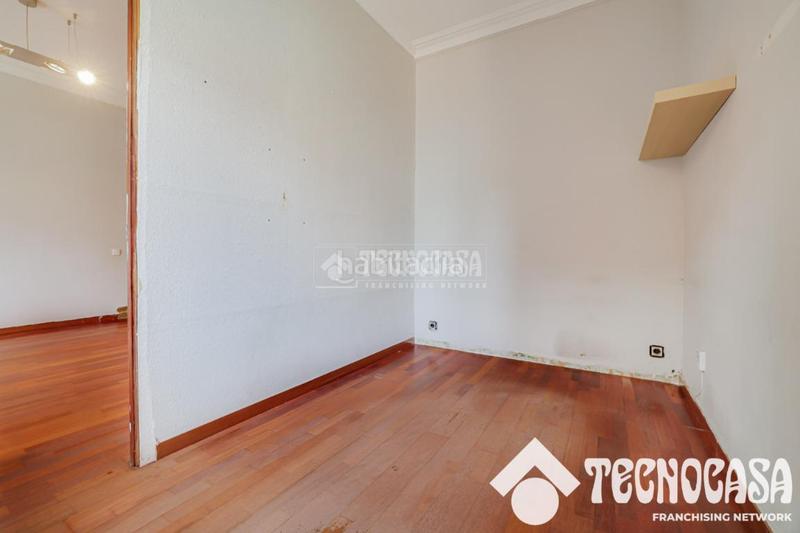 Foto 80a8c43f-91f0-44c1-a196-b2beb1f0cc12. Piso  en venta en Baix Guinardó Barcelona