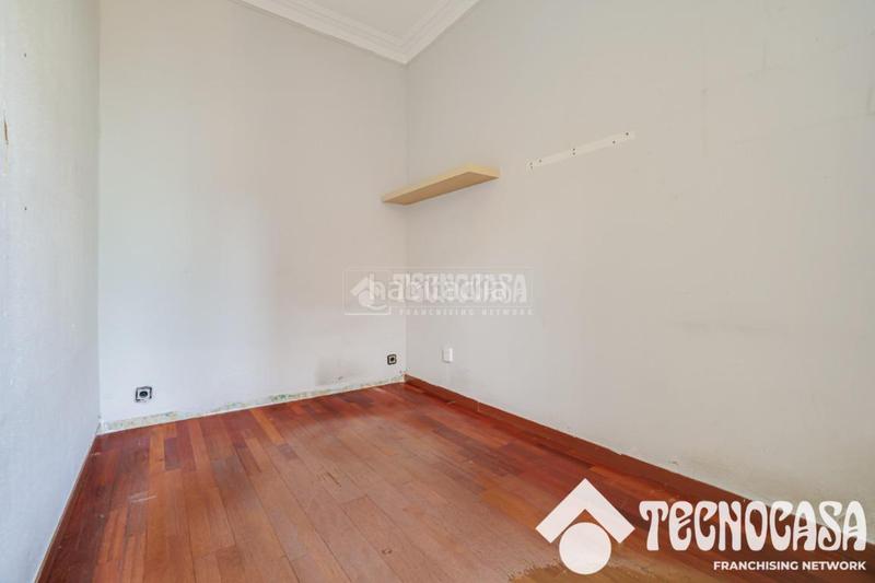 Foto be0ed842-c3e6-41c7-8fa7-50335cac125b. Piso  en venta en Baix Guinardó Barcelona