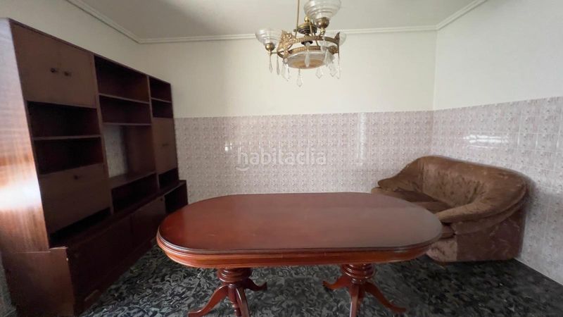 Foto 3a74dbf6-0fbd-44eb-86ee-3f3a6eb64231. Casa amb aparcament a Alaquàs