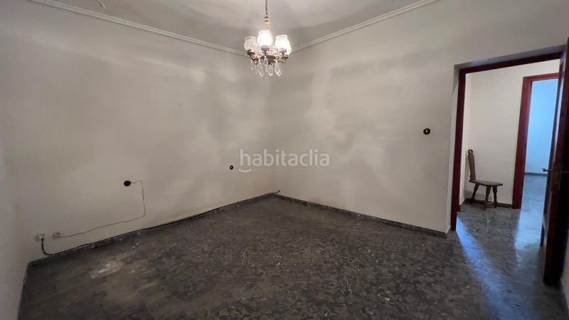 Foto ae04089a-a294-4796-94f6-0e4d707bbebf. Casa amb aparcament a Alaquàs