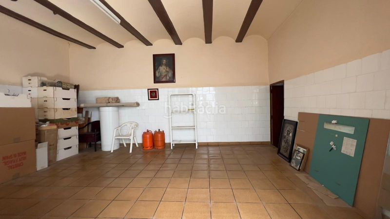 Foto f7aefc25-ad96-4534-b151-fd60b3967a71. Casa amb aparcament a Alaquàs
