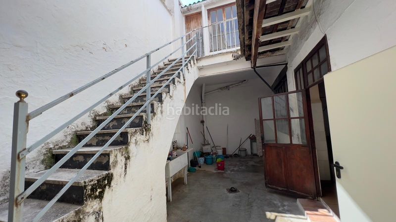 Foto fe983141-13df-4cdd-8f90-442087ad8a50. Casa amb aparcament a Alaquàs