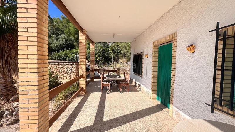 Foto 5994b688-aac0-4b2b-b561-53496634a098. Chalet avec parking dans Sierra Perenchiza-Cumbres de Calicanto-Sto Domingo Chiva