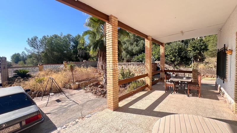 Foto c4873184-317e-4073-a7ac-40848e6841e4. Chalet avec parking dans Sierra Perenchiza-Cumbres de Calicanto-Sto Domingo Chiva