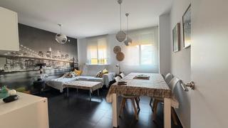 Appartement à Benetússer. Vivienda de 3 habitaciones , con una espectacular terraza.