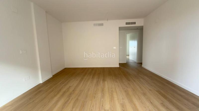 Foto 41241cb9-1189-426e-b753-c9c591406560. Lloguer pis amb aparcament a El Mercado Manises