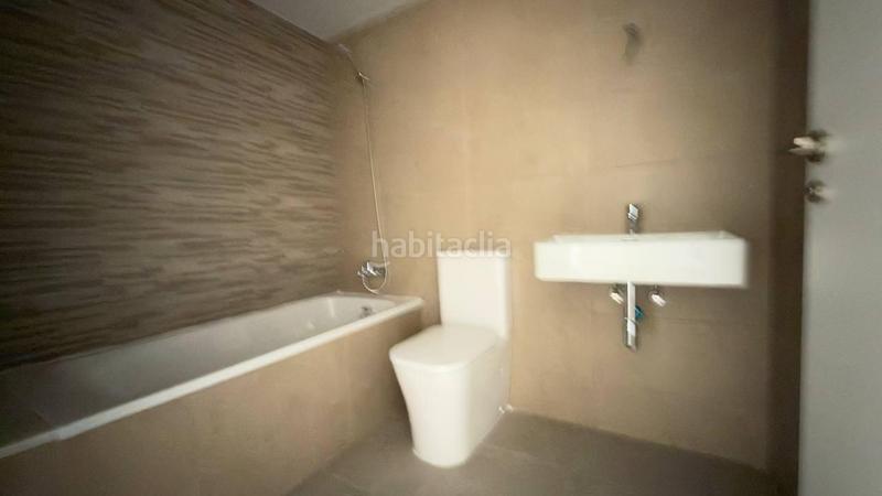 Foto b5a81931-afae-48b9-96d4-0254847d21cf. Location appartement avec parking dans El Mercado Manises