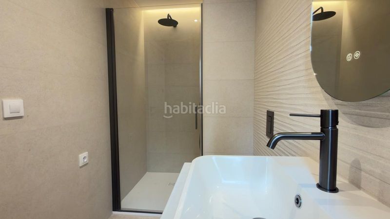 Foto 8512917c-ada1-4884-8629-0f63b697432c. Casa a Alaquàs