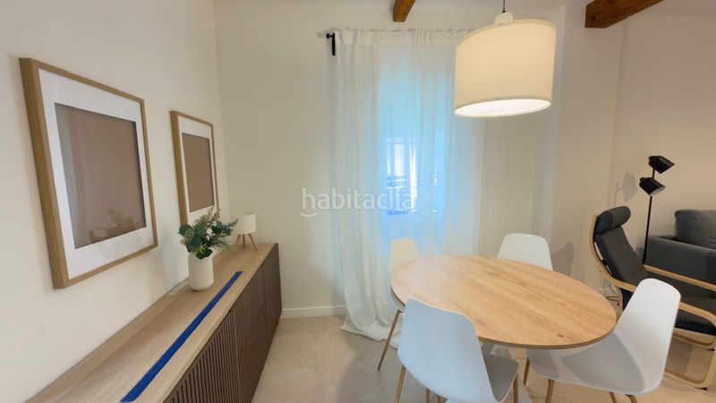 Foto 8f774432-6884-4868-b350-1d832f850172. Casa a Alaquàs