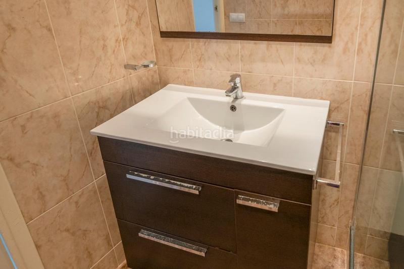 Foto e980da02-24dc-4be7-9b87-77c70292c5ce. Apartamento piso reformado con ascensor en rambla del Raval en Barcelona