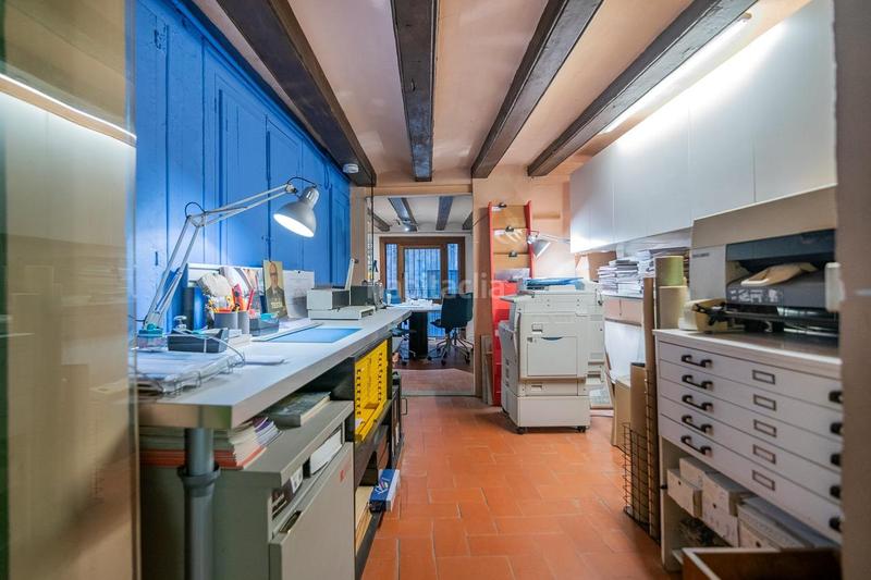 Foto 0b6d2c86-dc4a-4461-95f3-c365867fa582. Locale commerciale in Gòtic Barcelona