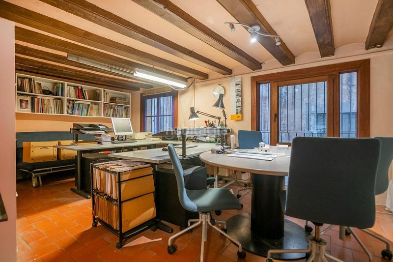 Foto 3c6ae641-f2cf-439e-ae65-e0ca14b4d348. Locale commerciale in Gòtic Barcelona