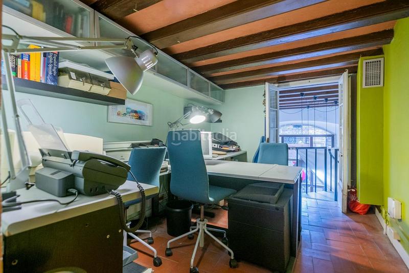 Foto 8770a6ec-4392-4346-be75-a1167524eb2b. Locale commerciale in Gòtic Barcelona