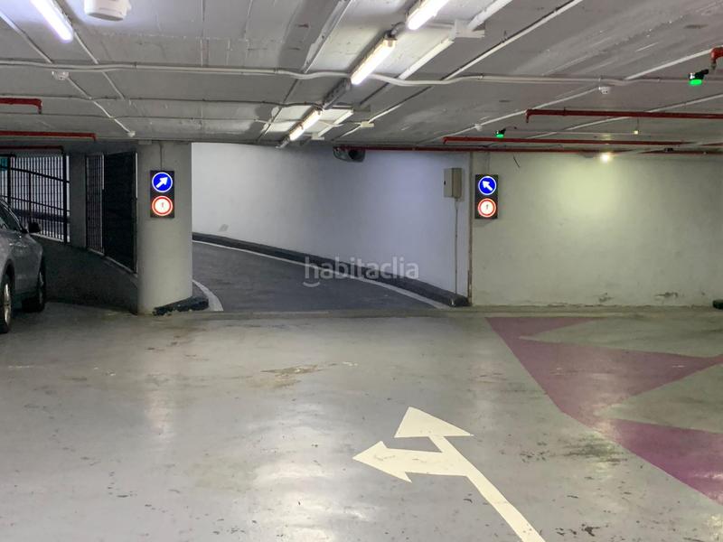 Foto f9107885-fd73-43b6-a1b9-9ee79fcf8334. Locale commerciale in Gòtic Barcelona