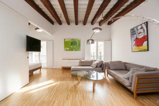 Location Attique  Calle codols. Luminoso ático con terraza único en zona