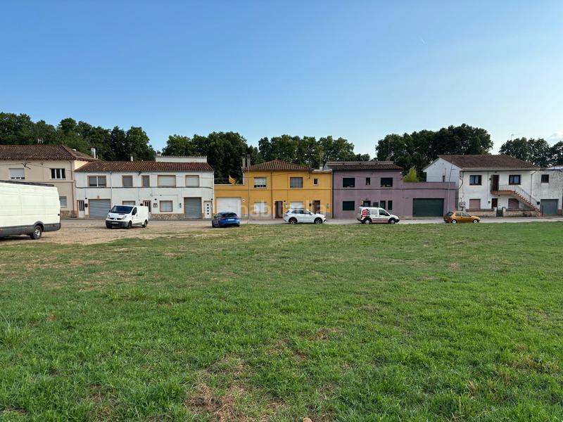 Foto 55a1dd0f-43d6-4ff1-9ff9-a13f12a03ec5. Terreny residencial a calle mediterrania-girona 12 a Vidreres