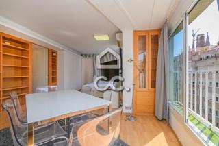 Pis  Carrer lepant. Piso con licencia turistica