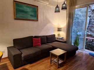 Rent Ground floor  Calle de la flor. Piso en alquiler en pasaje privado