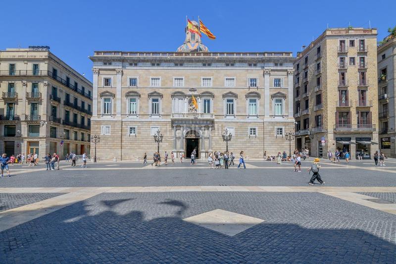 Foto c89654db-c826-44dd-af1c-89dc8c25ed71. Edificio in Gòtic Barcelona