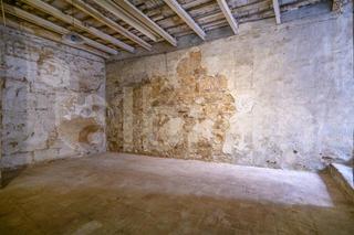 Local commercial  Carrer bellafila. Local con encanto histrico en el corazn del gtic