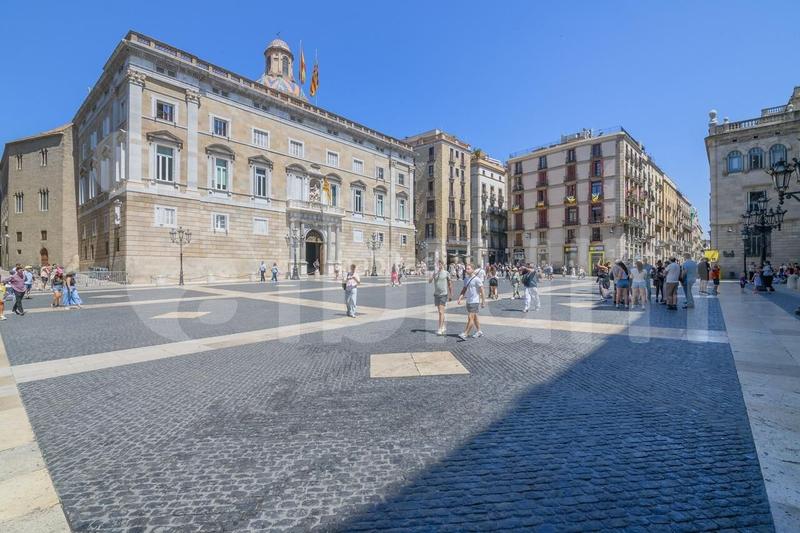 Foto 1eeb022e-80c2-4193-9c12-f6adf893060e. Local commercial dans Gòtic Barcelona