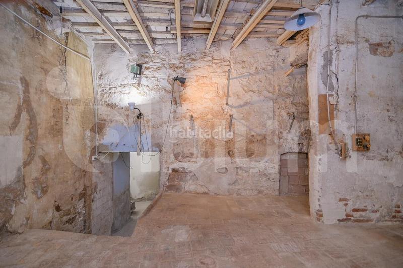 Foto ba694c26-086a-424f-9bcc-a4b7f1adf97f. Local commercial dans Gòtic Barcelona