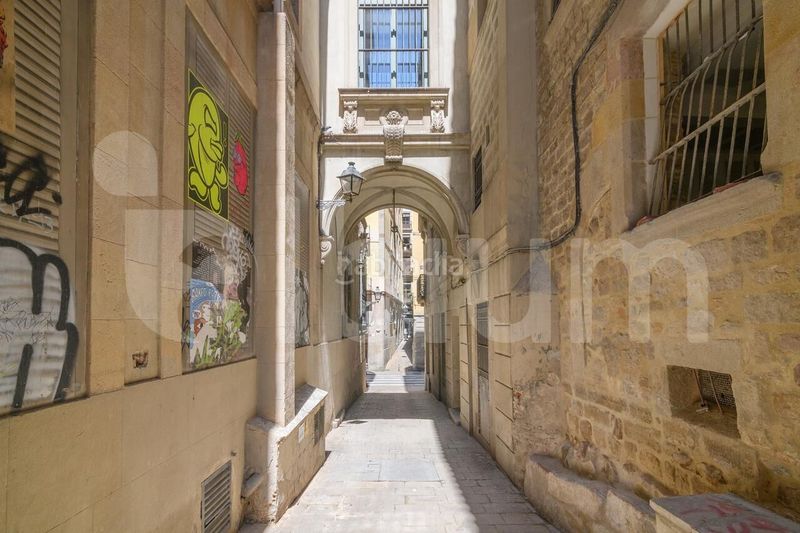 Foto e97a95cc-baa4-4b31-8c5d-ee8a55bab29f. Local comercial a Gòtic Barcelona