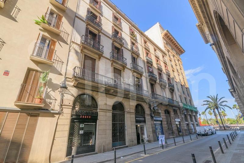 Foto 7a5ea5d6-e5ce-4405-8d16-b707d9e221d9. Piso  en paseo colón en Gòtic Barcelona
