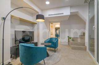 Piano terra  Carrer correu vell. Dúplex con encanto en el corazón del gòtic historia, diseño y ex