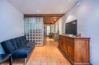 Erdgeschoss  Carrer portal nou. Ideal inversores en el born