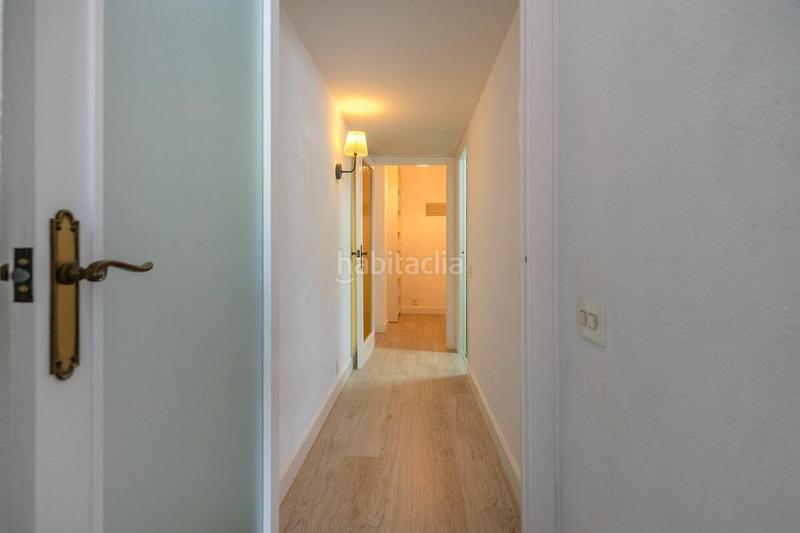 Foto 2f6560b5-9d6b-4eb3-9040-4b82a5a31896. Alquiler piso  luminoso en alquiler de temporada en Barcelona